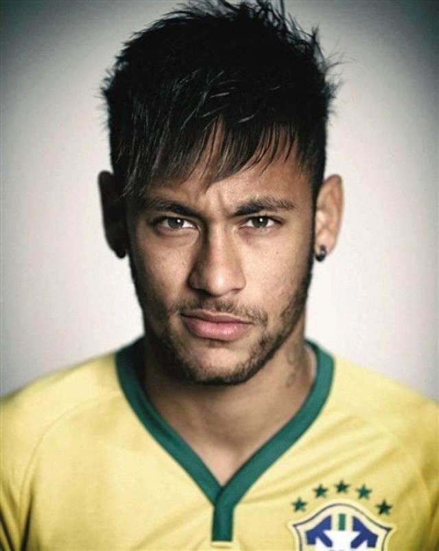 康查尔不幸受伤，赛场生涯蒙上阴影（伤病突袭康查尔，职业前景蒙上阴影）